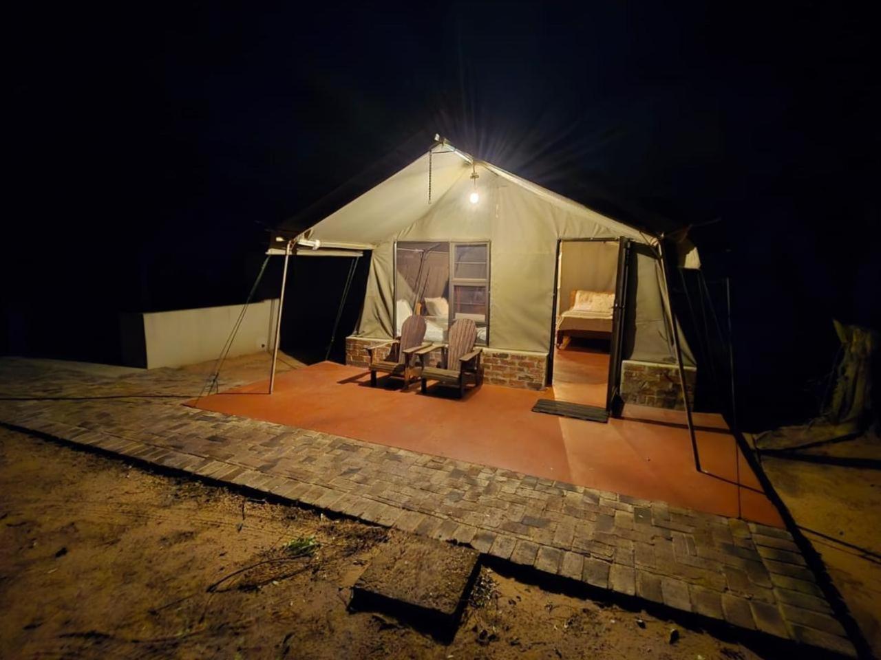 Kigeni Safari Lodge & Spa ฟาลวอเทอร์ ห้อง รูปภาพ